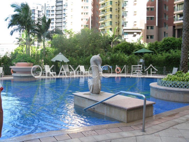 Chianti - The Pavilion (Block 1) for For Sale in Discovery Bay - #Ref 6591 - Photo #2