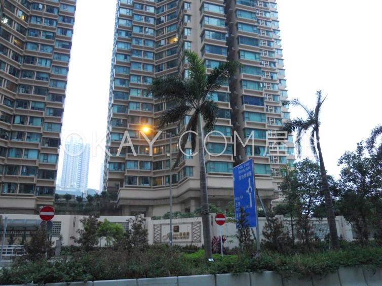 Island Harbourview For Sale in Olympic Station - #Ref 103 - Photo #1