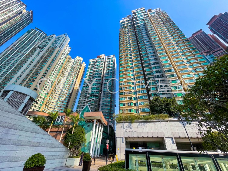 The Waterfront For Sale in Kowloon Station - #Ref 104 - Photo #1