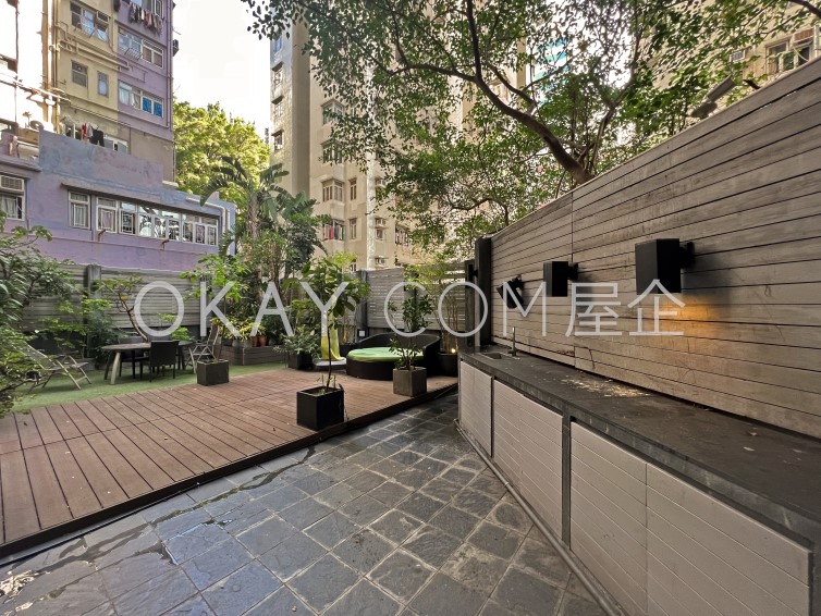 HK$45K 720SF Brilliant Court For Sale and Rent