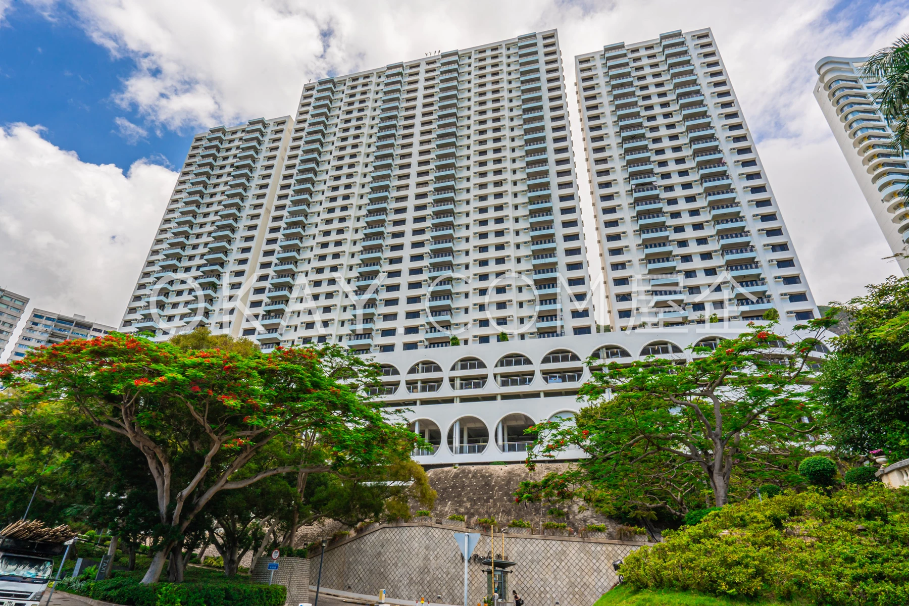 Repulse Bay Apartments-Block A