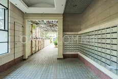 Entrance with Mail Box