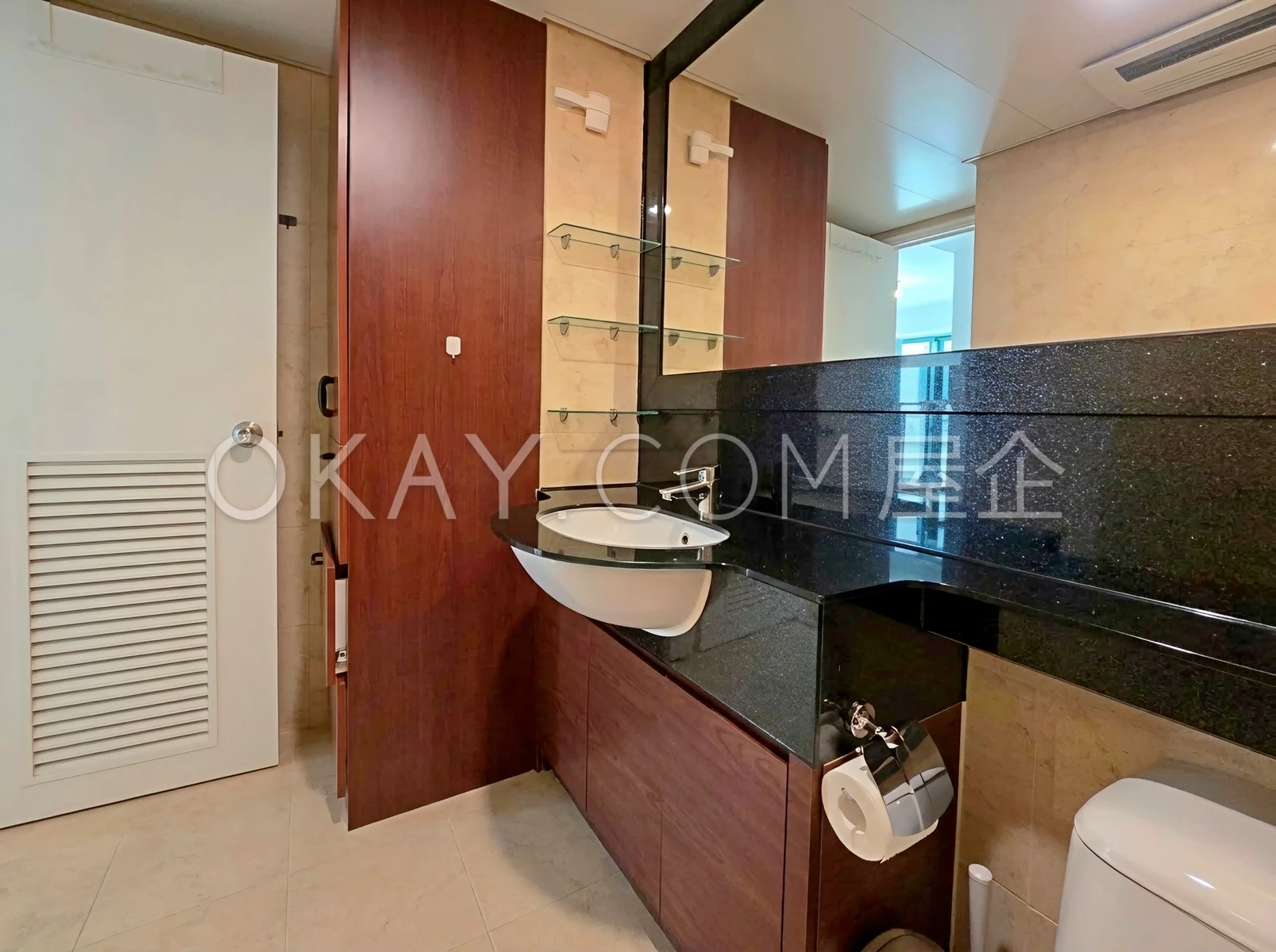Master Ensuite