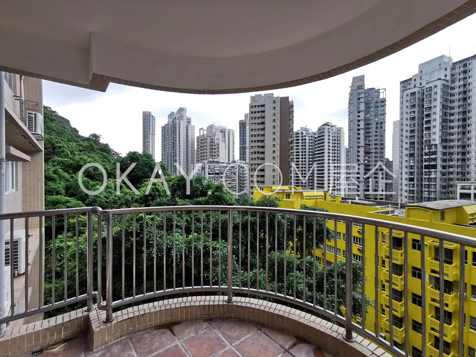 Balcony Green View