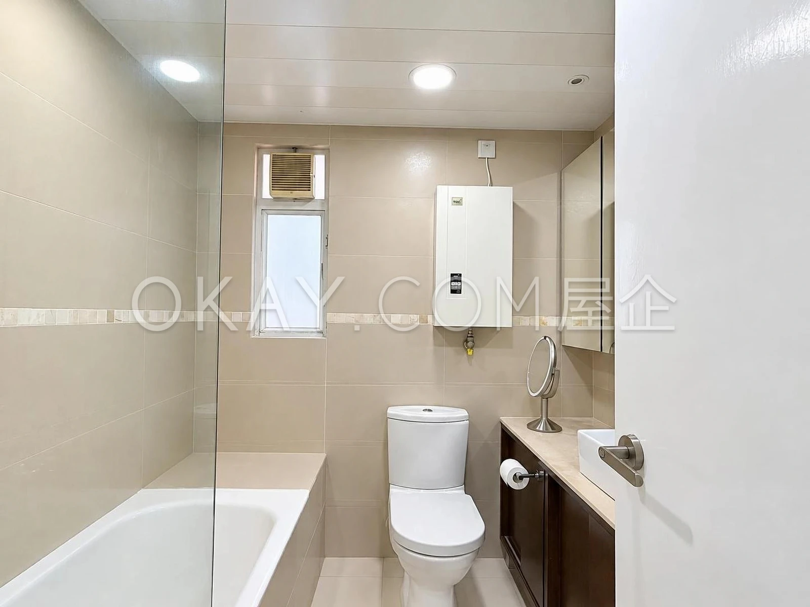 Master Ensuite