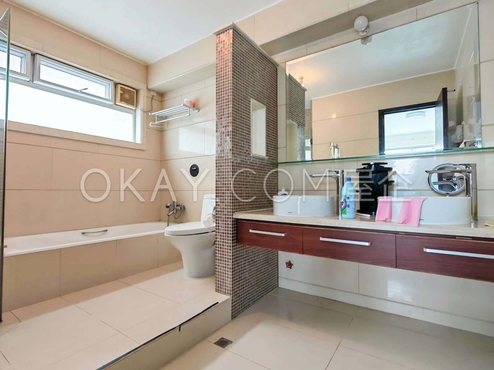 Master Ensuite