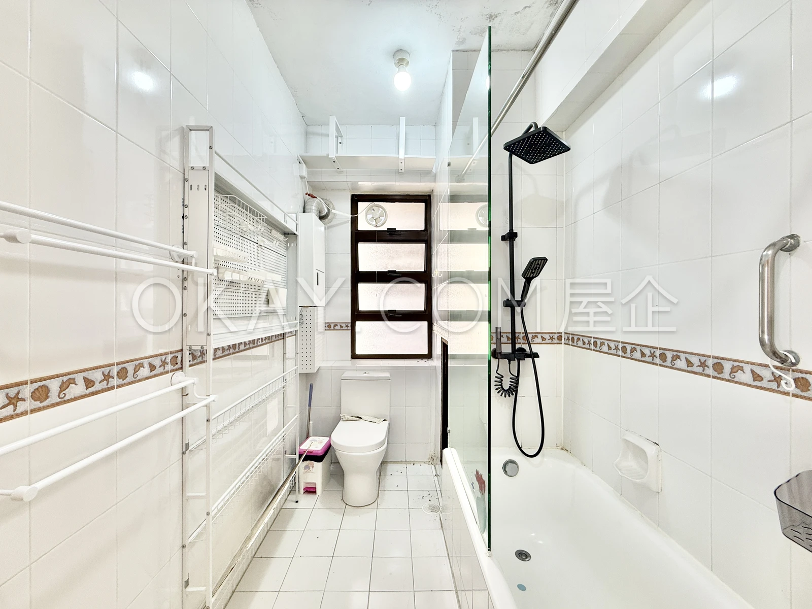 Master Ensuite
