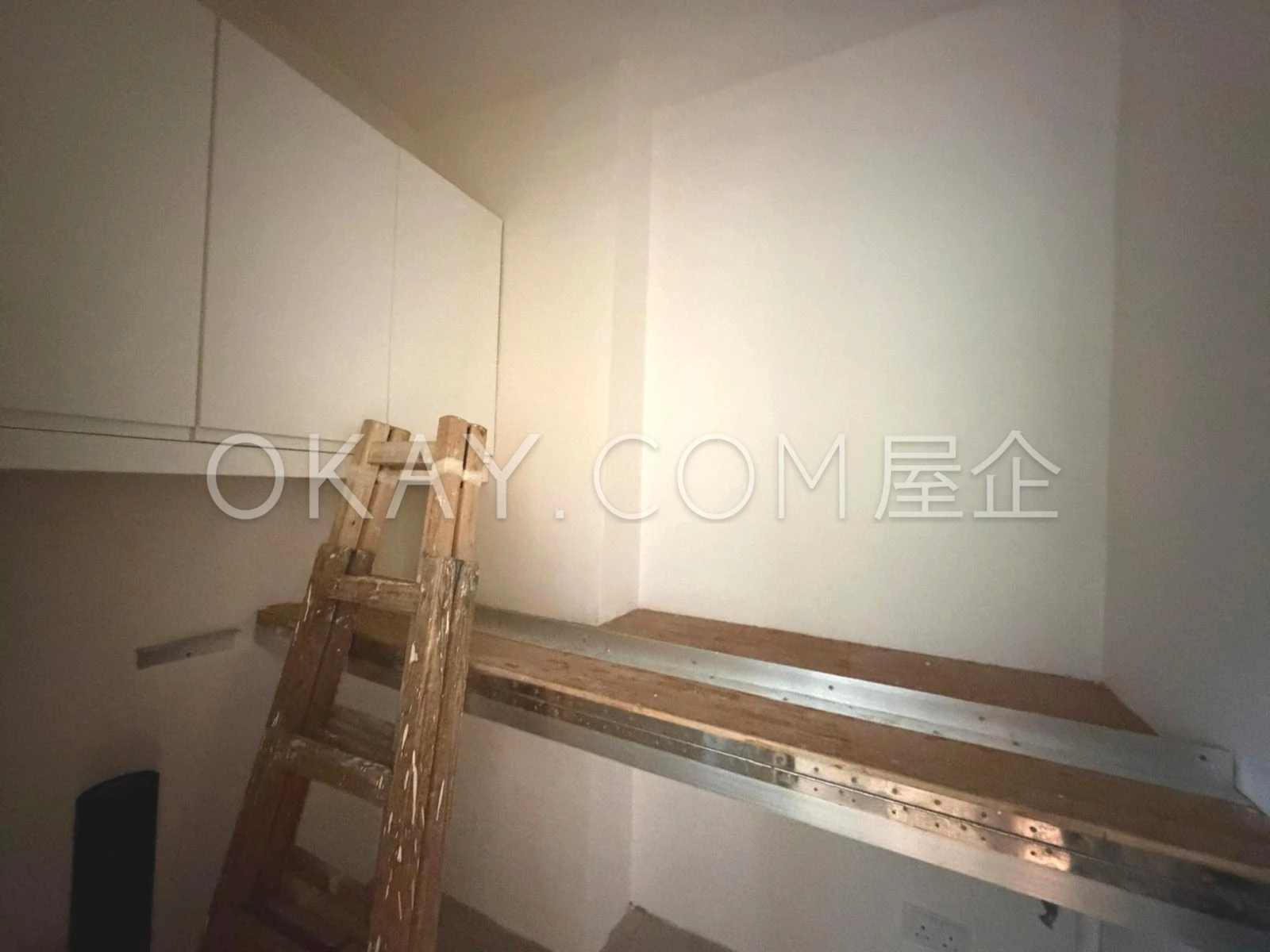 Maid's Room