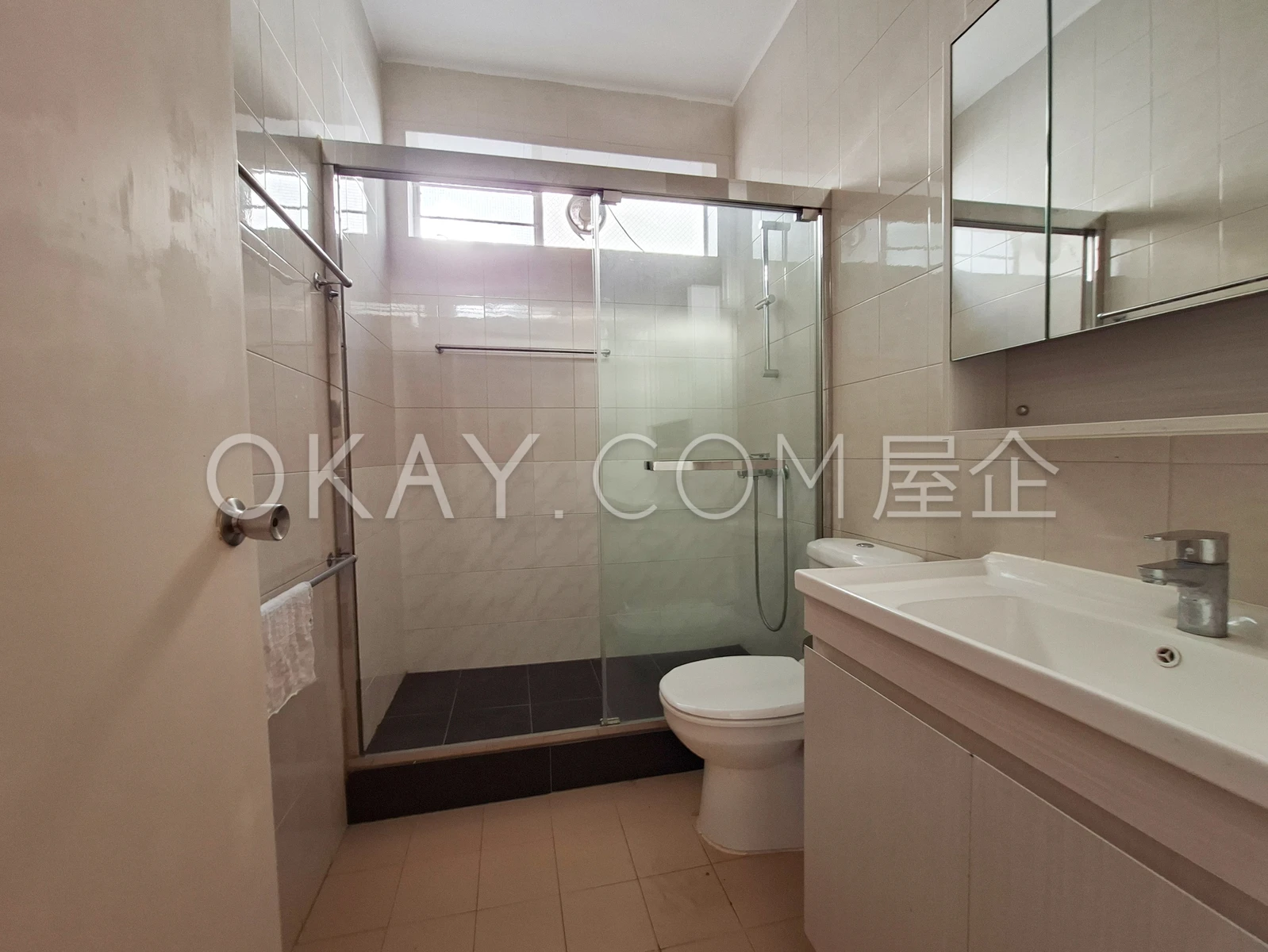 Master Ensuite