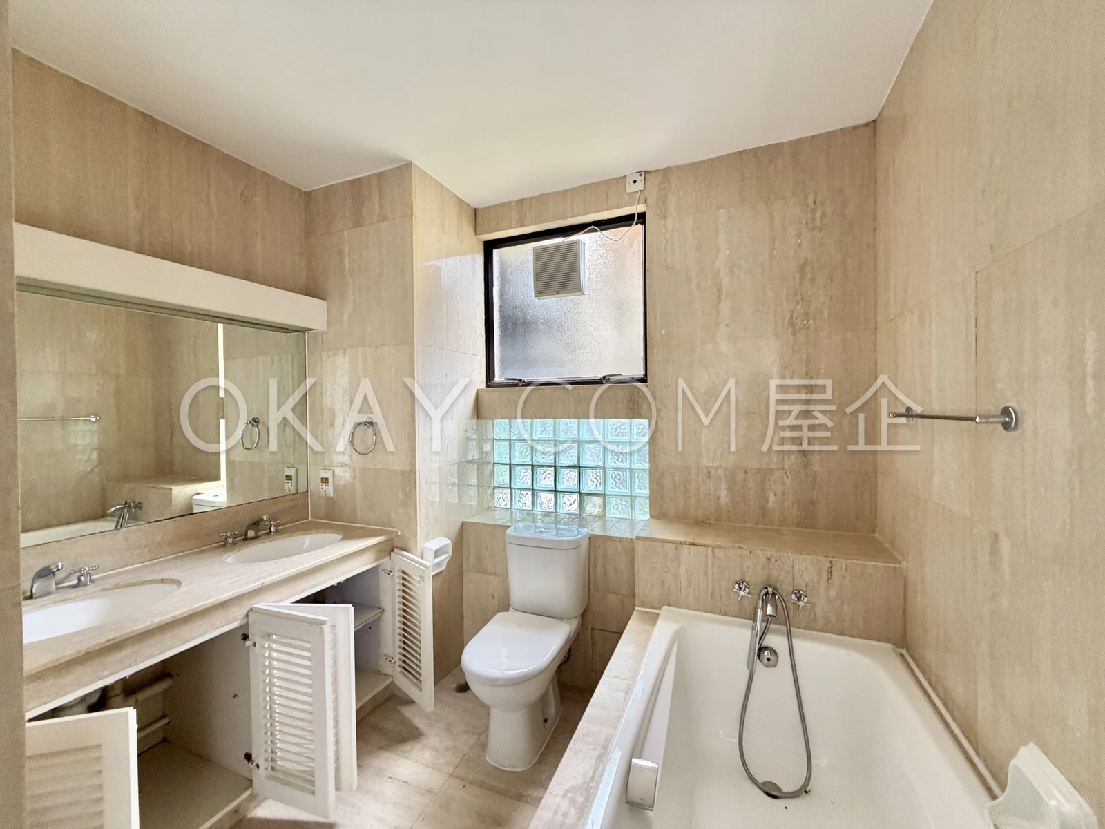 Master Ensuite