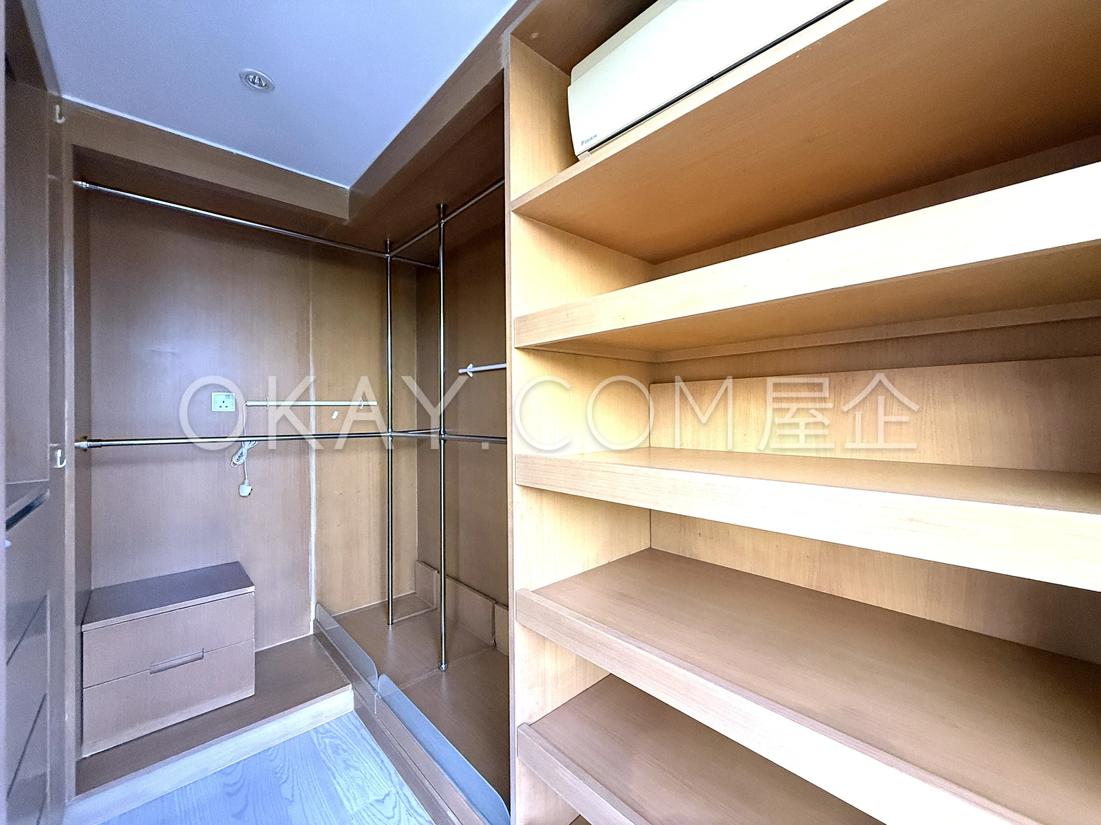 Master Bedroom Walk-in Closet