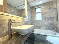 Master Ensuite