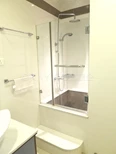 Bathroom2