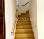 stair up to bedrooms
