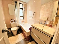 Master Ensuite