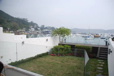 Garden with seaview