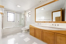 Master Ensuite