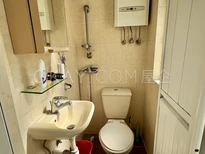 maid's toilet
