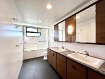 Master Ensuite