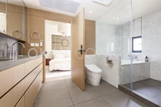 Master Ensuite