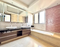 Master Ensuite