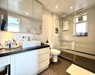 Master Ensuite