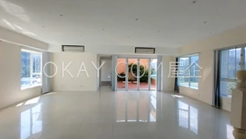 Living Room-Lower Penthouse