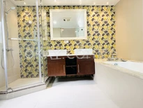 Master Ensuite