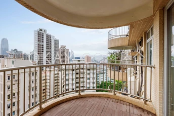 HK$43.8M 1,896SF Pearl Gardens-Block AB For Sale