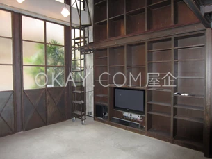 HK$18M 467SF Po Hing Mansion For Sale