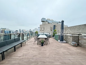 HK$80M 1,569SF The Austin-Block 2A For Sale and Rent